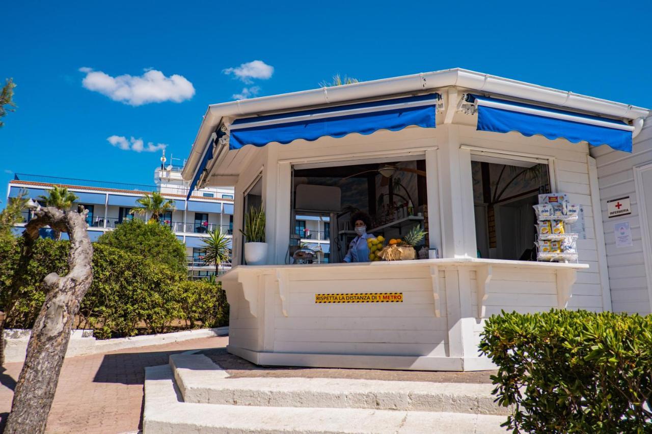 Ticho'S Greenblu Hotel Кастеланета Марина Екстериор снимка